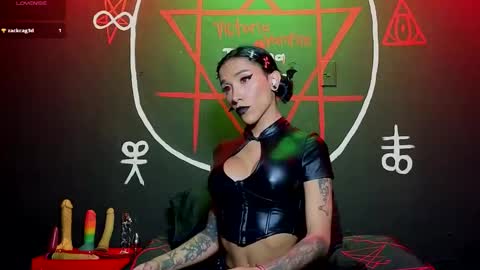 Victoria Vampire online show from 19, 9, 2025