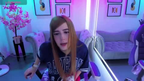 Snapshot of victoriia_doll chatting on 10, 4, 2026 Victoria. online show from 10, 4, 2026