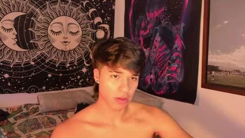 Victorino Jhonson online show from 10, 12, 2024