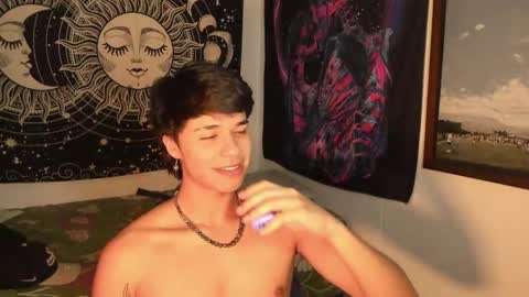 Victorino Jhonson online show from 28, 1, 2025