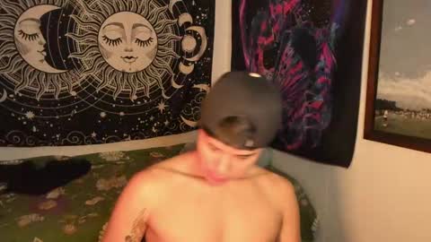 Victorino Jhonson online show from 28, 1, 2025