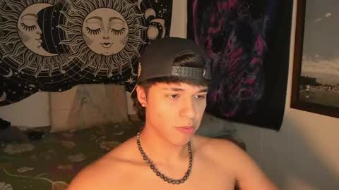 Victorino Jhonson online show from 2, 2, 2025