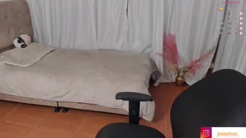 Snapshot of victoryyy__ chatting on 18, 1, 2025 V I C T O R I A online show from 18, 1, 2025