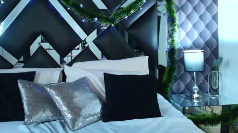 victtoria lee online show from 4, 12, 2024