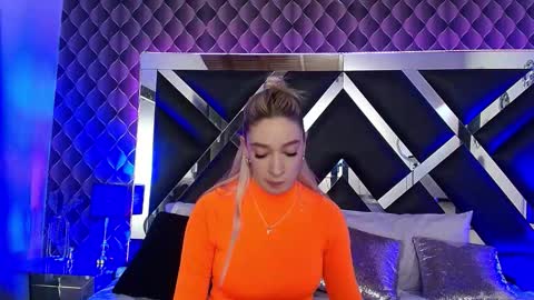 Snapshot of victtoria_lee chatting on 27, 10, 2025 victtoria lee online show from 27, 10, 2025