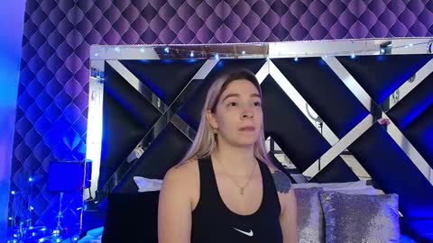 victtoria lee online show from 17, 1, 2026