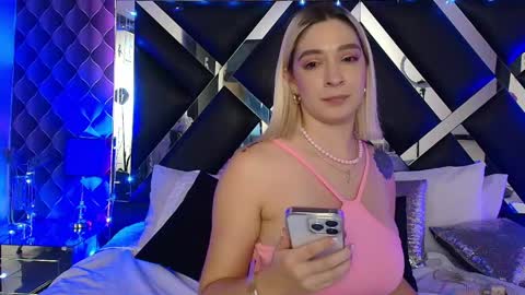 victtoria lee online show from 16, 5, 2026