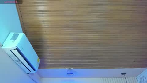 Viiolett online show from 27, 9, 2025