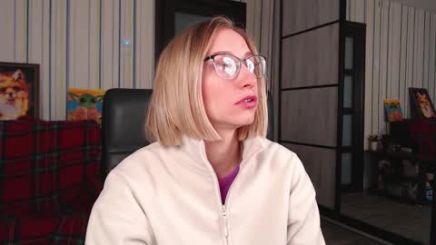 Vika online show from 17, 11, 2025