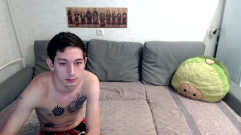 max-and-nika online show from 18, 12, 2024