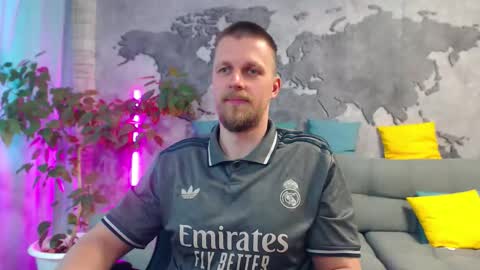 vikingchrisss online show from 8, 6, 2026