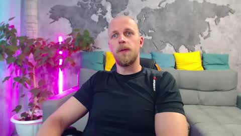 vikingchrisss online show from 14, 7, 2026