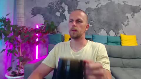 vikingchrisss online show from 19, 7, 2026