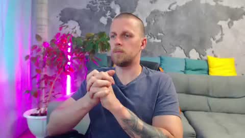 vikingchrisss online show from 24, 7, 2026