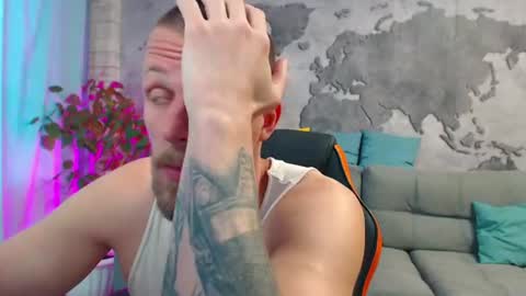 vikingchrisss online show from 31, 7, 2026