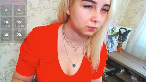 Snapshot of vikiwaitingforyou chatting on 9, 1, 2025 Vitoria online show from 9, 1, 2025