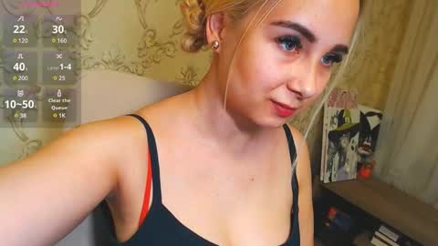 Snapshot of vikiwaitingforyou chatting on 2, 2, 2025 Vitoria online show from 2, 2, 2025