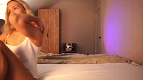 VIKKI online show from 10, 1, 2026