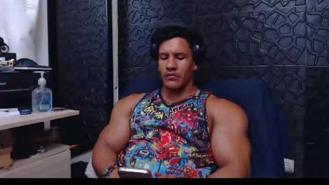 Viktor Herrera online show from 24, 1, 2025