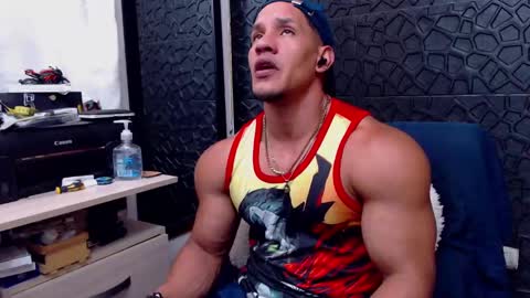 Viktor Herrera online show from 12, 2, 2025