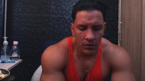 Viktor Herrera online show from 16, 11, 2025