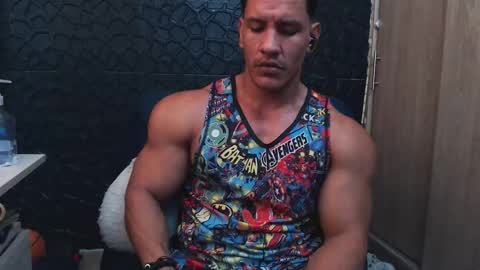 Viktor Herrera online show from 20, 11, 2025