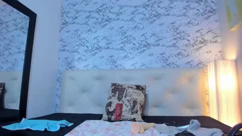 Snapshot of viktoria_davis_ chatting on 19, 1, 2025 Viktoria online show from 19, 1, 2025