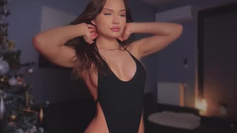 Viktoria www online show from 19, 12, 2025