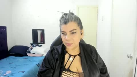 VIKY ADAMS online show from 15, 1, 2026