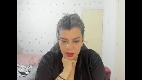 Snapshot of vikyadams chatting on 26, 4, 2026 VIKY ADAMS online show from 26, 4, 2026