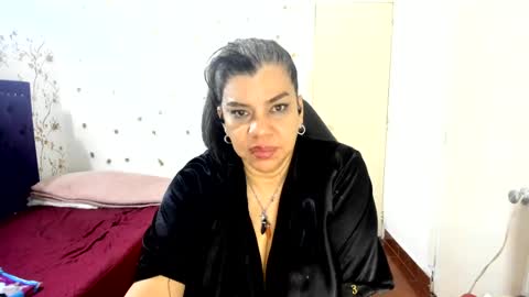 VIKY ADAMS online show from 26, 7, 2026