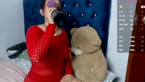 vikysexy28 online show from 6, 4, 2026