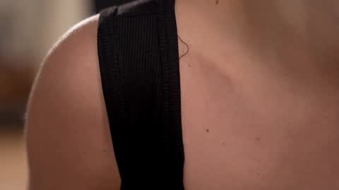 Lana online show from 6, 3, 2025