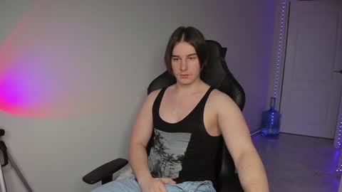 Snapshot of vincent__strong chatting on 14, 12, 2024 Vincent Strong online show from 14, 12, 2024