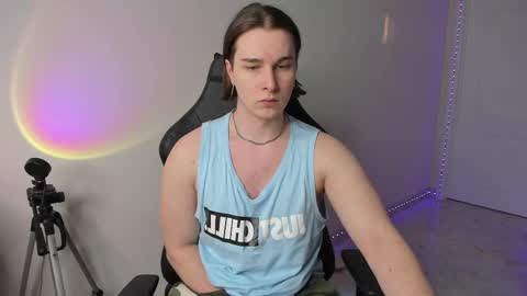 Snapshot of vincent__strong chatting on 16, 2, 2025 Vincent Strong online show from 16, 2, 2025