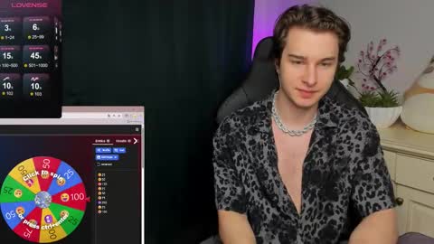 Vincent Strong online show from 16, 11, 2025