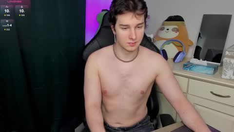 Snapshot of vincent__strong chatting on 13, 2, 2026 Vincent Strong online show from 13, 2, 2026