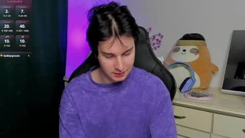 Snapshot of vincent__strong chatting on 18, 3, 2026 Vincent Strong online show from 18, 3, 2026