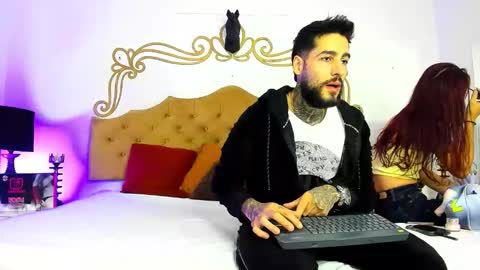Snapshot of vincent_and_mishell chatting on 15, 9, 2025 Vinvent and Mishell online show from 15, 9, 2025