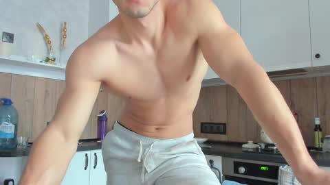 Vincent.  uncut 18cm online show from 18, 12, 2024