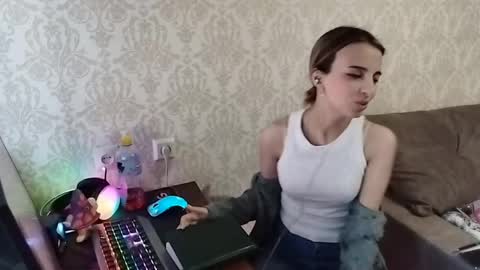 Mira online show from 4, 5, 2026