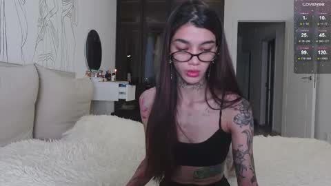 vinkitinkii online show from 9, 11, 2025