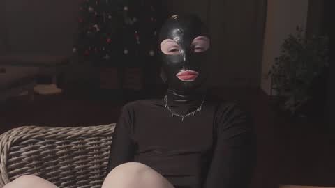 Diva Silvia online show from 23, 12, 2024