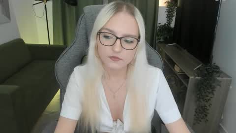 violamore online show from 7, 4, 2026