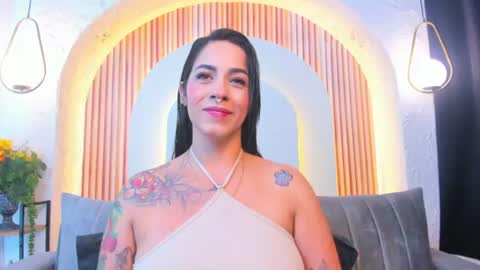 Snapshot of violeet_scottt chatting on 15, 6, 2026 Violette online show from 15, 6, 2026