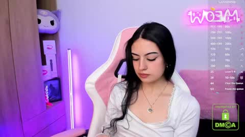 Snapshot of violet_catt chatting on 7, 3, 2025 Violeta online show from 7, 3, 2025