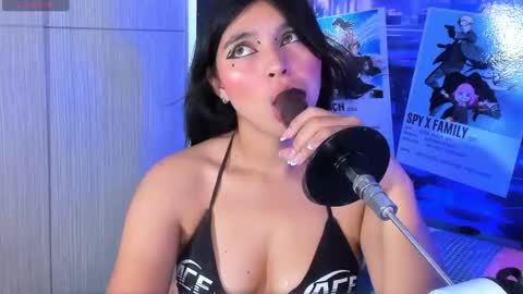 Violet Fiore online show from 27, 3, 2026
