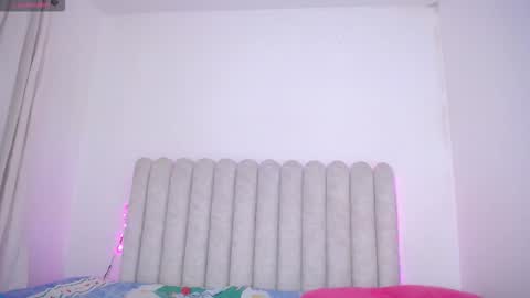 violet_giraldo online show from 17, 2, 2026