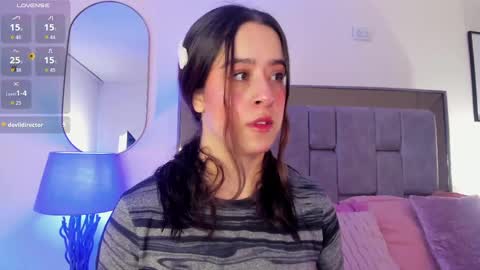 Violet Nova online show from 17, 4, 2026