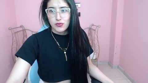 Snapshot of violet_raine_ chatting on 20, 10, 2025 Violet online show from 20, 10, 2025